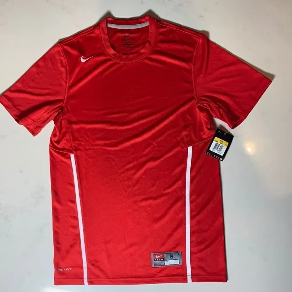 Nike Men’s T-Shirt